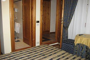 Condotti 29 Bed and breakfast 3*